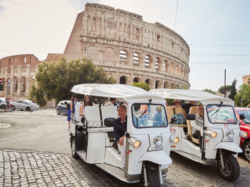 Rome Sightseeing Private Tour by Golf Cart