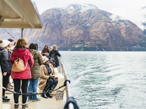 Day Trip to Lake Como, Bellagio, and Varenna from Milan